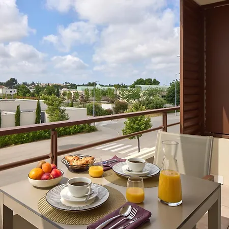 Quality Prestige Apart-hotel 3*