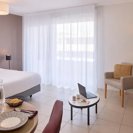 Zenitude Hotel-residences מלון דירות פרפיניין